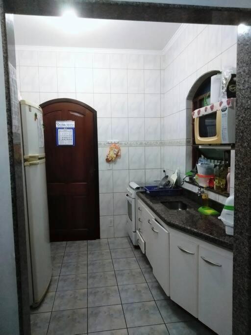 Casa Praia Grande Wi-Fi 4 Dorm 3 Carros Area Churrasq 700 Mts Da Praia Imirim 外观 照片